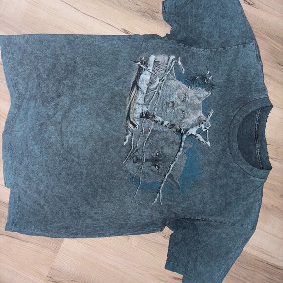 Vintage Acid Wash Winter Wolves Graphic Tee - Picture 3 of 5